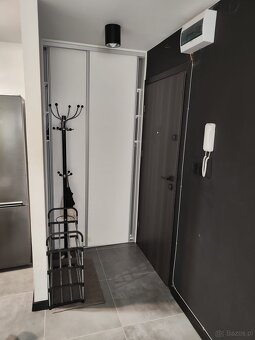 Mieszkanie o powierzchni 37m2, balkon, II piętro, ul. Nowy Ś - 8