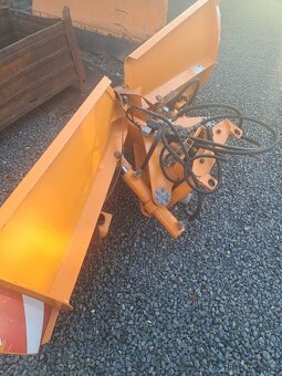 Lemiesz: Miejski lemiesz do odśnieżania Multicar - 8