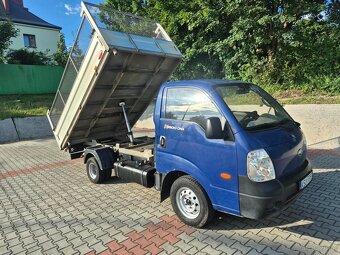 SAMOCHÓD CIĘŻAROWY KIA - 8