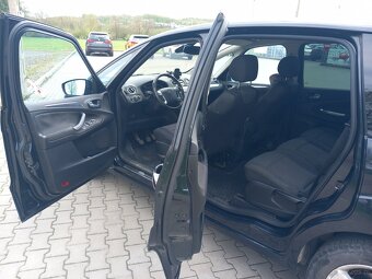 S-MAX - 8