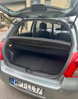 Sprzedam Toyotę Yaris 2006 r. po przeglądzie technicznym - 8