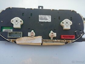 Licznik renault laguna ll kombi 1.9 DCI - 8