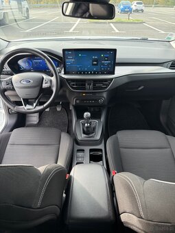 Sprzedam Ford Focus samochód jest bardzo dobrym stanie - 8