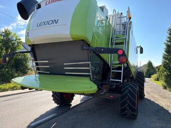 Kombajn zbożowy Claas Lexion 560 heder V750 rok prod. 2009 S - 8