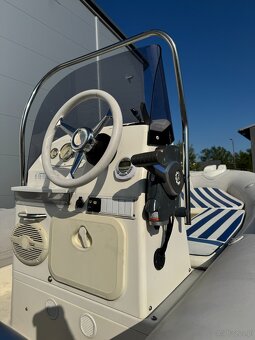 RIB Zodiac 550, Evinrude 90 - 8