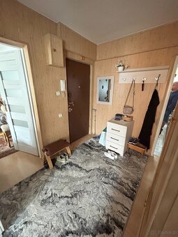 3 pokojowe mieszkanie w centrum Kielc - 8