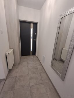 Mieszkanie bezczynszowe o pow. 53m2, parter, os.Amelia - 8