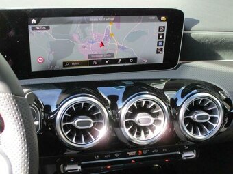 Mercedes-Benz A 35 AMG 4M Pano,Ambi-Bel.,Navi,Multibeam - 8