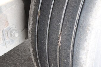 KRONE SD 04 ZVEDACÍ NÁPRAVA - 8