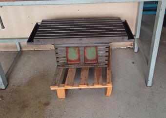 Oferujemy do sprzedaży frezarkę FNGJ 32 . 3KS - 8