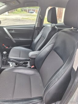 toyota corolla 1,3 sedan serwisowana 2014 r - 8