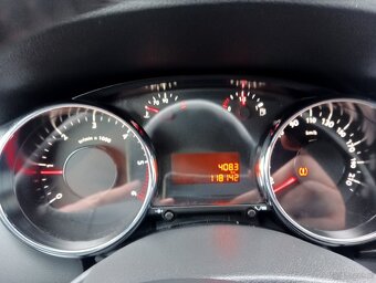 Peugeot 3008 mały przebieg - 8