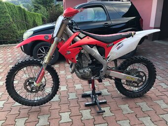 Honda CRF 450R 2009 - 8