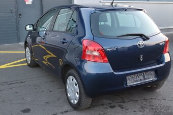 Toyota Yaris 1.3 64kw, servisovaná, nebouraná, 127 000km - 8