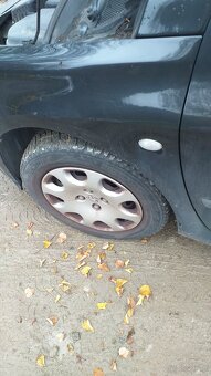 Sprzedam samochód osobowy PEUGEOT - 8