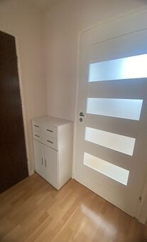 2 pokoje, 40.25 m2, III piętro, umeblowane, Os. Dobrzec - 8