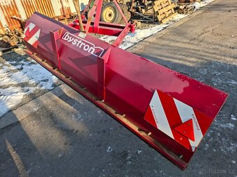 Hydraulicznie obracany lemiesz do odśnieżania - 8