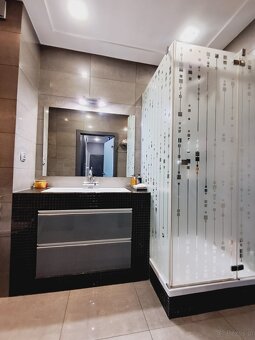 Mieszkanie o powierzchni 95m2, dwa balkony, Braci Niemojowsk - 8