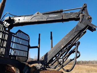 Harwester Timberjack Forwarder - 8