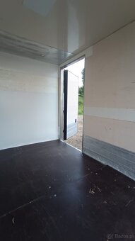 Magazyn / Kontener izoterma / Kontener samochodowy / K183 - 8
