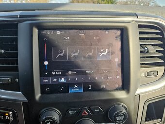 DODGE RAM 1500 5.7 HEMI 4X4 - 8
