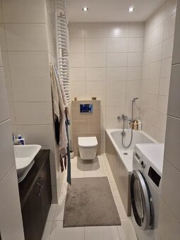 Mieszkanie o pow.62.30m2, balkon, III piętro, Os.Dobrzec - 8