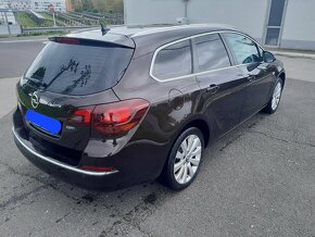 Opel Astra 2015 - 8