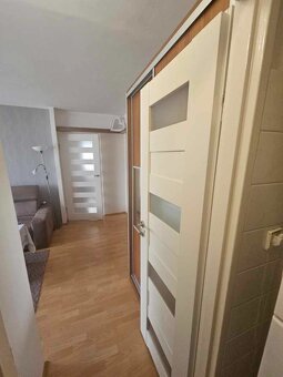 Tarnów ul. KROGULSKIEGO do zamieszkania od zaraz - 8