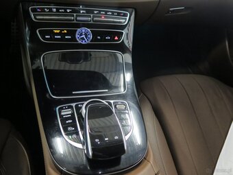 Mercedes-Benz E 220d, 4Matic, All-Terrain, holowanie, VAT, - 8