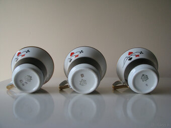 Piękne porcelanowe filiżanki karciane ze złoceniami Ćmielów - 8