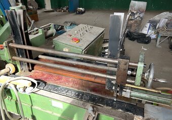 Uniwersalny podajnik elementów do maszyny z magazynkiem - 8