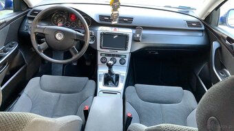 Sprzedam bardzo ładnego passata b6 2007 rok comfortline 2.0f - 8