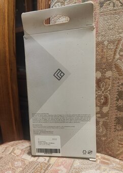 Etui/portfel marki Caseology dla iPhone'a 6,7" 2020r. - 8