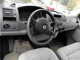 SPRZEDAM VW Caravelle 2.5TDI - 8