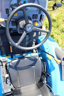 Traktor LS MT3.35 - 8