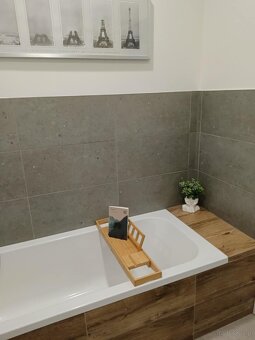 Mieszkanie z niskim czynszem - 3 pokoje - 8