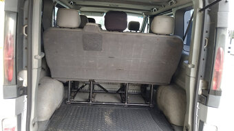 Renault Trafic 2.5 diesel 2005r klima - 8