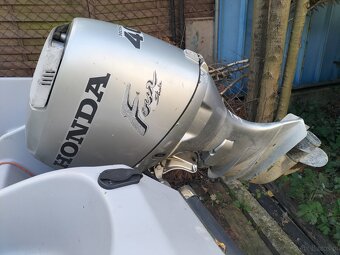 Motorówka kabinowa - 8