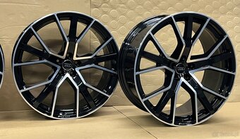 Felgi Audi Q8 SQ8 10J x 22 ET21 4M8601025Q / AQ 5x112 - 8