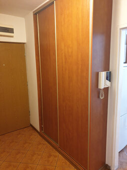 Pokój jednoosobowy dla dziewczyny Metro Wilanowska bez opłat - 8