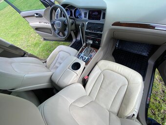 Audi Q7 S-line 7 míst,, bohatá - 8