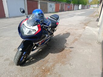 Suzuki GSX-R 750 uszkodzony - 8