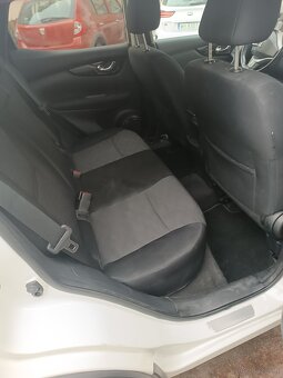 Nissan Qashqai 1.2 DIG-T N-Connecta salon Polska 2016r. S - 8