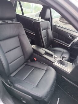Mercedes -Benz E 220 CDI - 8