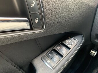 2011 Mercedes-Benz E 220 Avantgarde AMG Package - 8