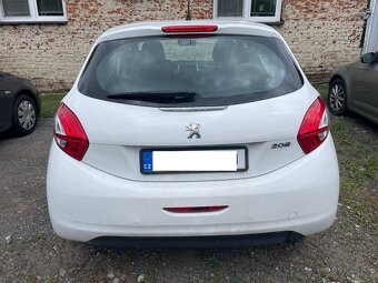 Peugeot 208 1.0i, r.2015, klimatyzacja - 8