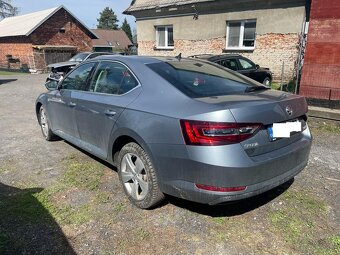 Škoda Superb 1.8TSi 132kw, r.10/2017, climatronic - 8