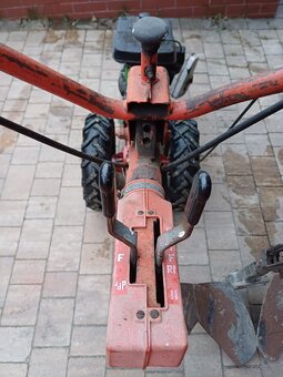 Traktorek 2 kolowy glebogryzarka - 8
