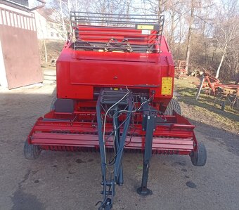 Prasa rolująca walcowo-łańcuchowa Unia Famarol DF120 1,8V - 8