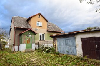Dom jednorodzinny z dwoma mieszkaniami i dużym ogrodem - 8